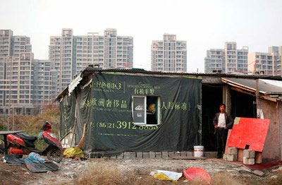 Migração chinesa compromete cidades (Ly Song/Reuters)