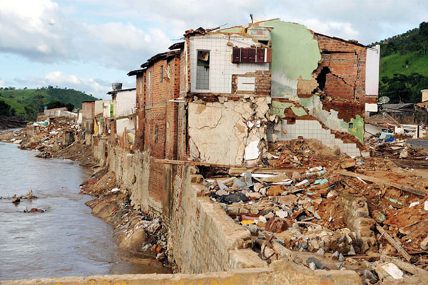 Enchentes em Alagoas. (Foto: Antônio Cruz/Abr)