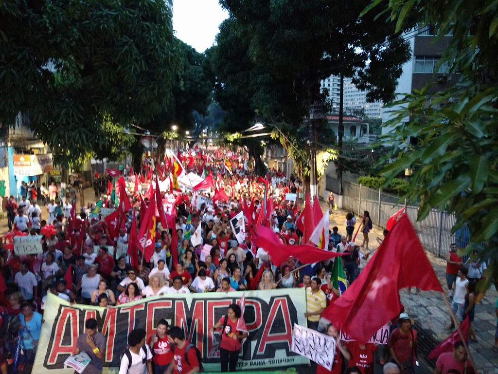 Em Belém 30 mil pessoas participam da manifestação