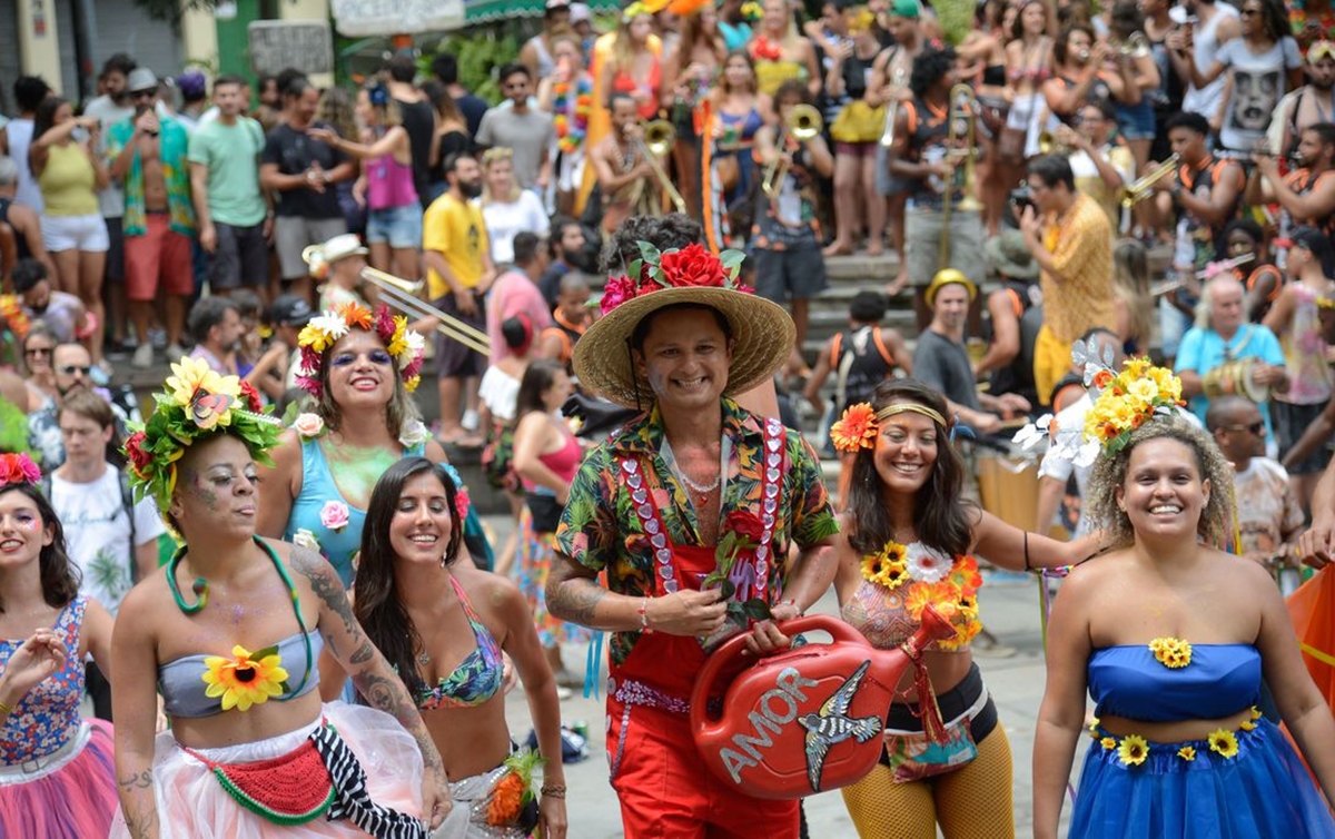Criado' por Haddad, carnaval de rua de São Paulo movimenta bilhões