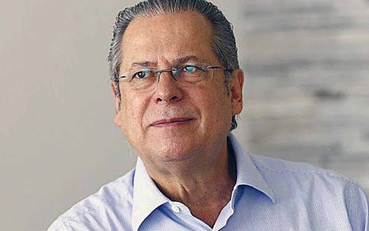 José Dirceu: 'Bolsonaro é instrumento das Forças Armadas'