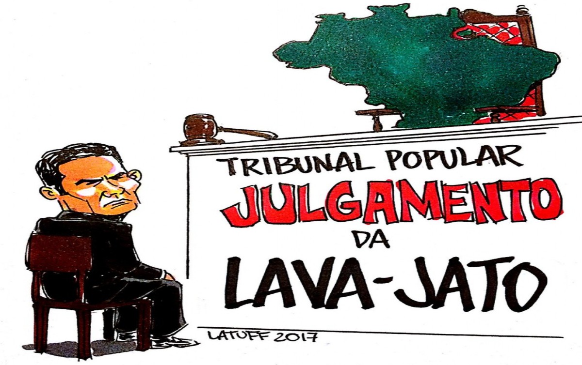 Charge Latuff