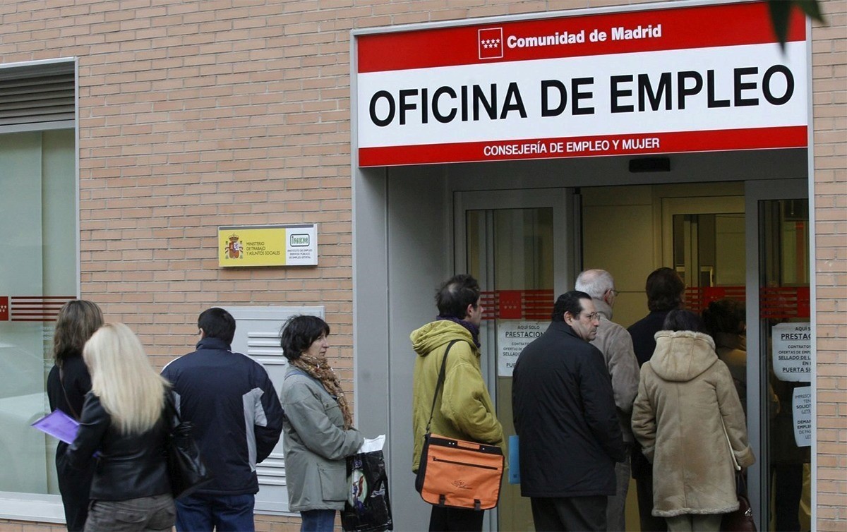 El empleo indefinido aumenta en España en el primer trimestre tras los cambios en la reforma laboral