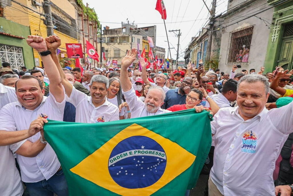 Lula em Salvador sem photoshop